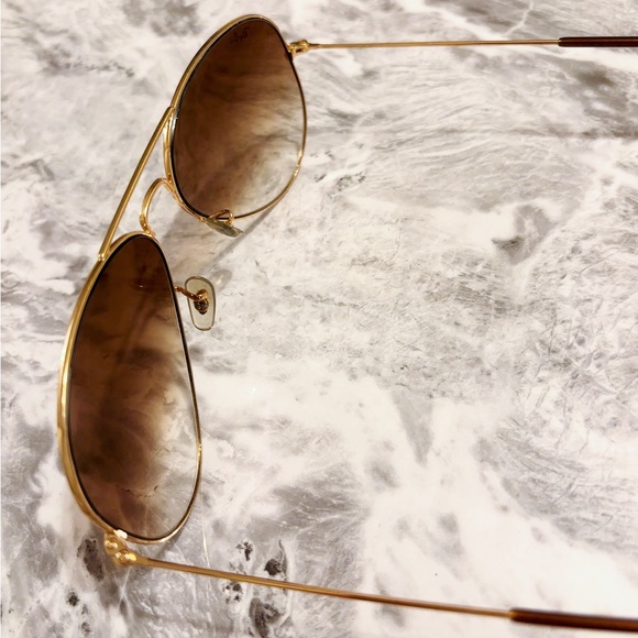 Ray-Ban Unisex Aviator Sunglasses - Picture 4 of 4